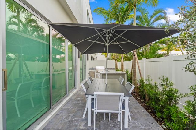 221 Shore Court, Lauderdale-By-The-Sea, Lauderdale By The Sea, FL 33308