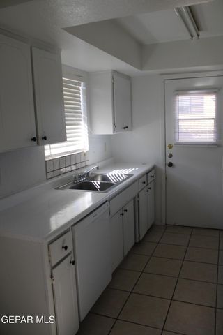 3825 OLYMPIC Avenue, El Paso, TX 79904