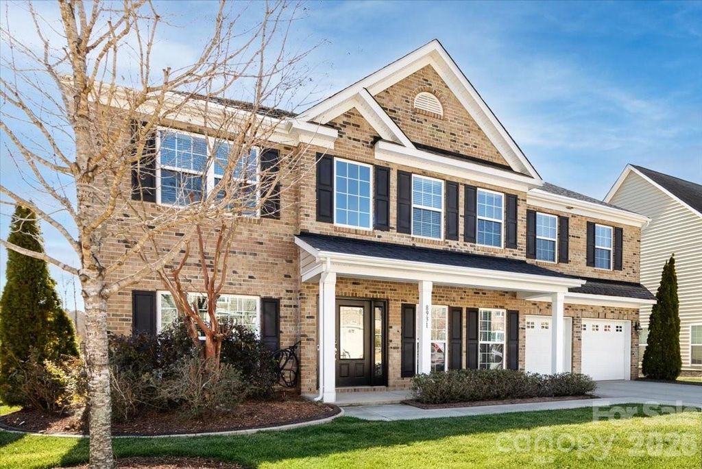 8931 Happiness Road, Harrisburg, NC 28075