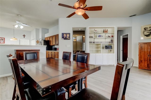 4251 FORESTER LANE, Tampa, FL 33618