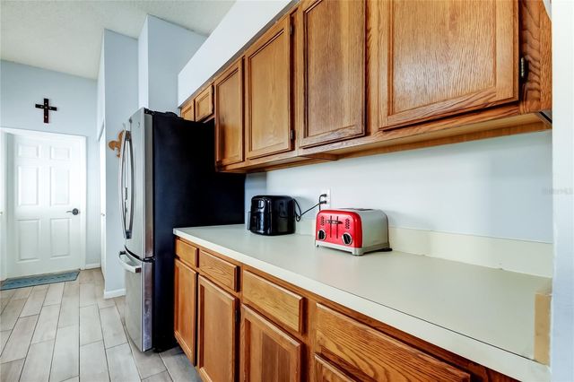 4251 FORESTER LANE, Tampa, FL 33618