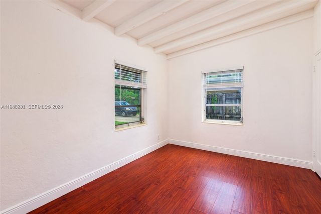 1716 SW 12th Ct, Fort Lauderdale, FL 33312