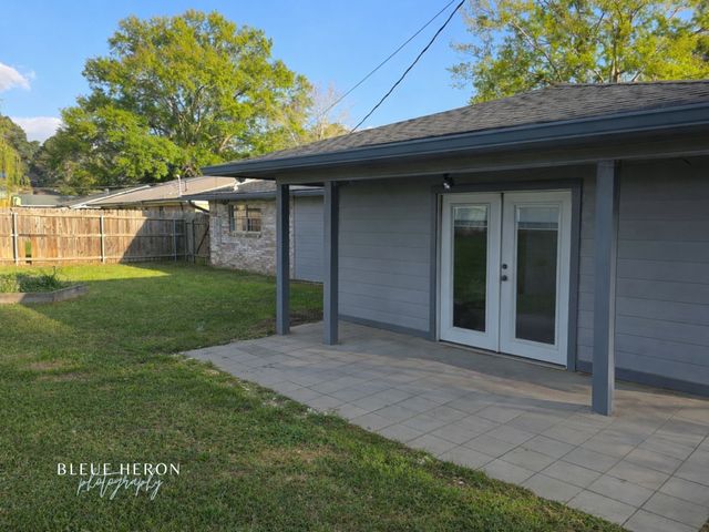 2042 Urbandale Street, Shreveport, LA 71118