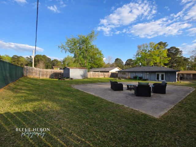 2042 Urbandale Street, Shreveport, LA 71118