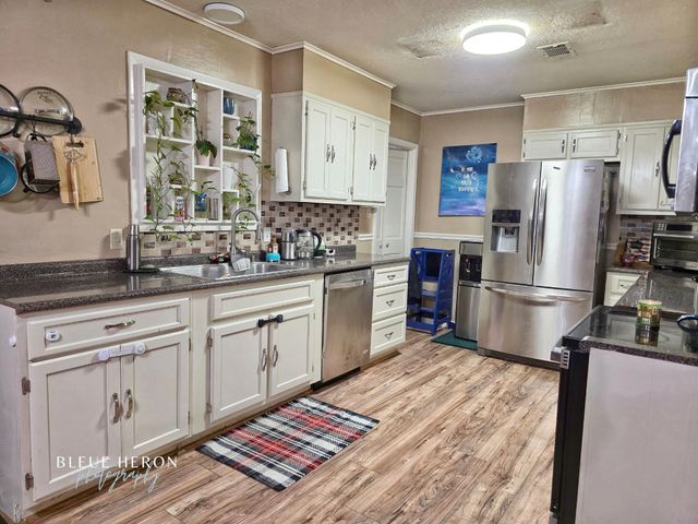 2042 Urbandale Street, Shreveport, LA 71118