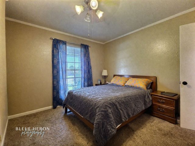 2042 Urbandale Street, Shreveport, LA 71118
