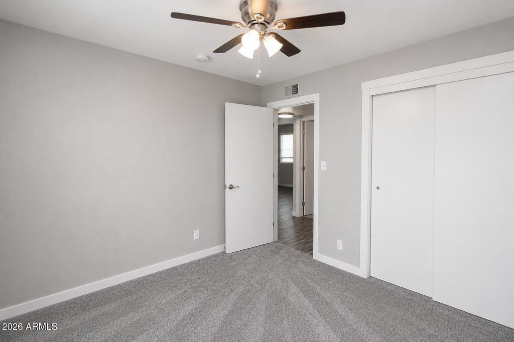 2210 W DEVONSHIRE Avenue, Phoenix, AZ 85015 — photo 4