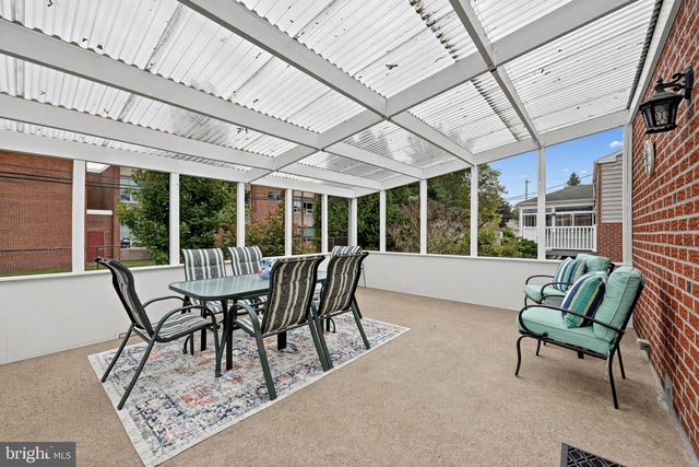 620 SCHOOL LN, Wallingford, PA 19086