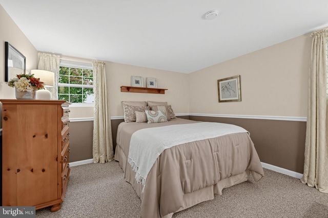 620 SCHOOL LN, Wallingford, PA 19086