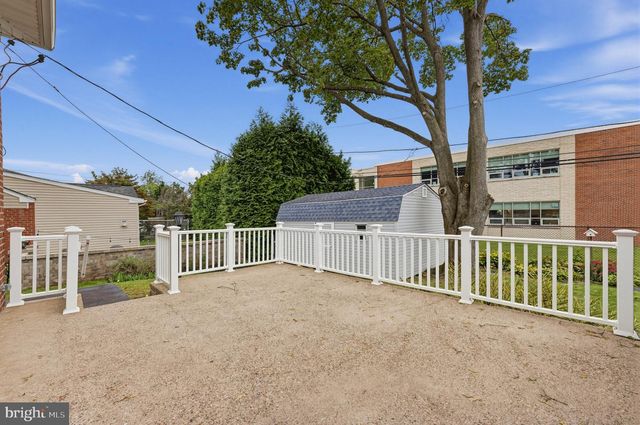 620 SCHOOL LN, Wallingford, PA 19086