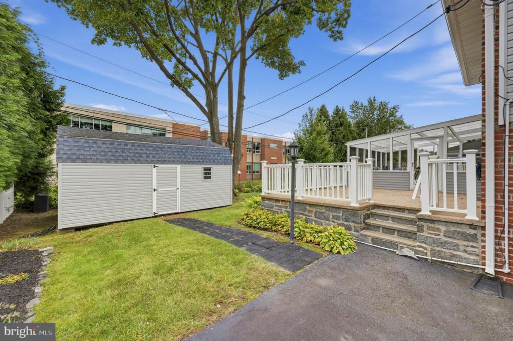 620 SCHOOL LN, Wallingford, PA 19086 — photo 4