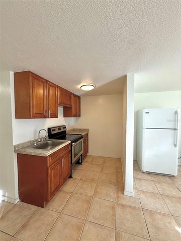 10108 N 10TH STREET, Tampa, FL 33612