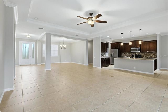 640 HONEYFLOWER LOOP, Bradenton, FL 34212