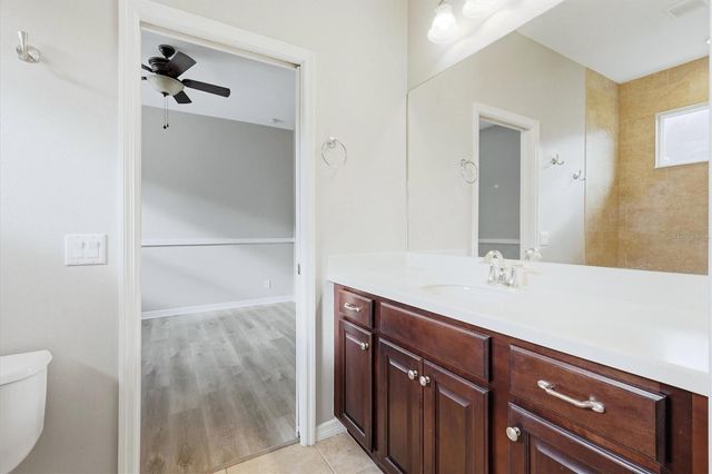 640 HONEYFLOWER LOOP, Bradenton, FL 34212