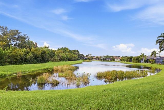 640 HONEYFLOWER LOOP, Bradenton, FL 34212