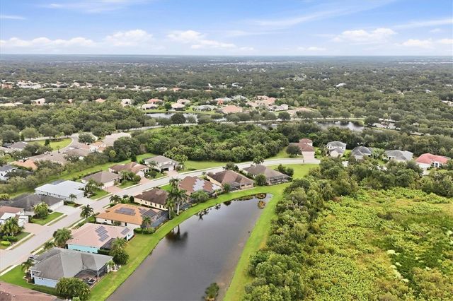 640 HONEYFLOWER LOOP, Bradenton, FL 34212
