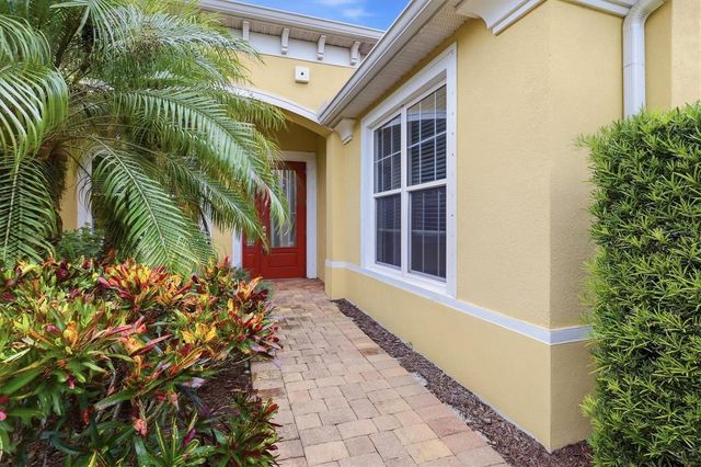 640 HONEYFLOWER LOOP, Bradenton, FL 34212