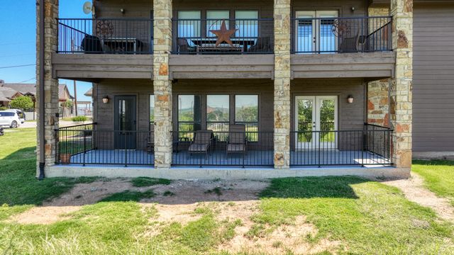 1203 Eagle Point, Graford, TX 76449