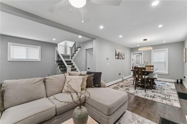3425 Park Avenue, Kansas City, MO 64109