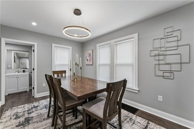 3425 Park Avenue, Kansas City, MO 64109