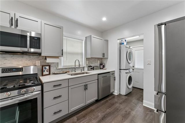 3425 Park Avenue, Kansas City, MO 64109