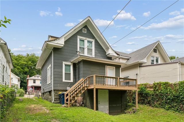 3425 Park Avenue, Kansas City, MO 64109