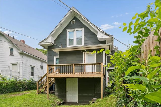 3425 Park Avenue, Kansas City, MO 64109