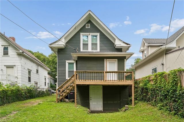 3425 Park Avenue, Kansas City, MO 64109