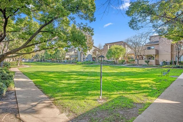 217 Del Monte Lane, Morgan Hill, CA 95037