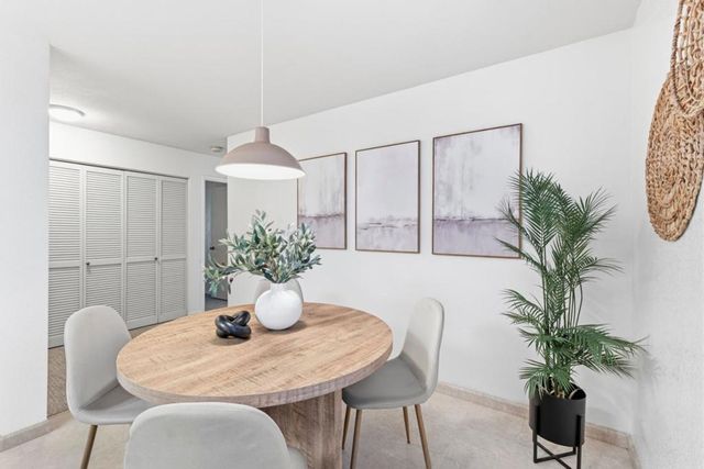 217 Del Monte Lane, Morgan Hill, CA 95037