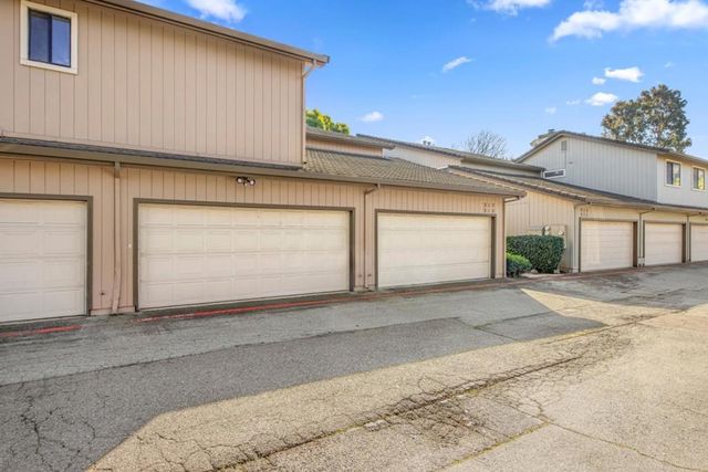 217 Del Monte Lane, Morgan Hill, CA 95037