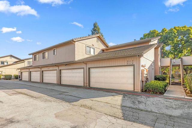 217 Del Monte Lane, Morgan Hill, CA 95037