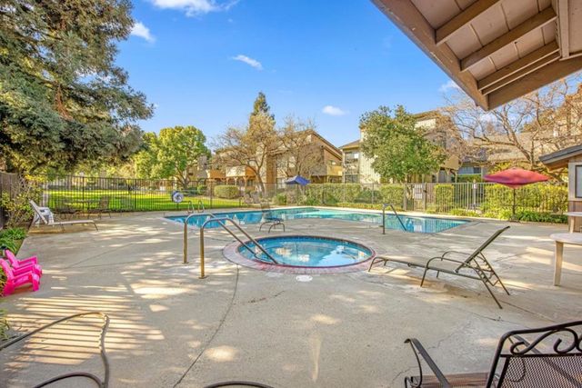 217 Del Monte Lane, Morgan Hill, CA 95037