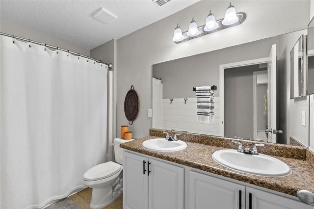 122 LOS ARBOR DRIVE, Deland, FL 32724