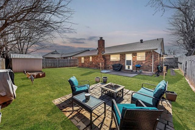 10445 Birkenhead Road, Yukon, OK 73099