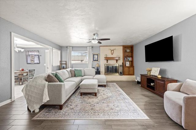 10445 Birkenhead Road, Yukon, OK 73099