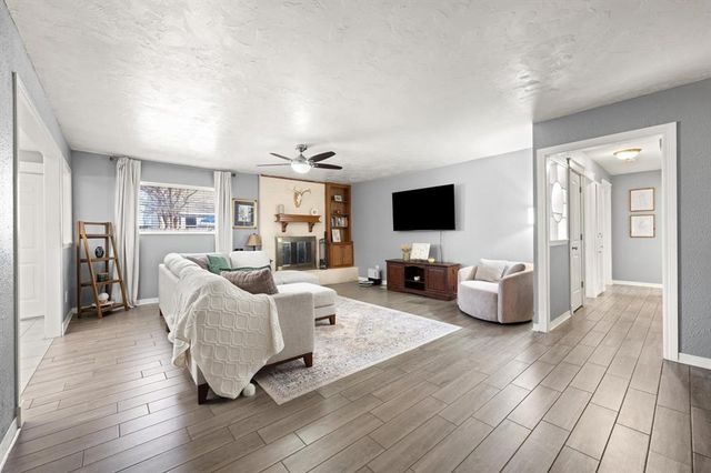 10445 Birkenhead Road, Yukon, OK 73099