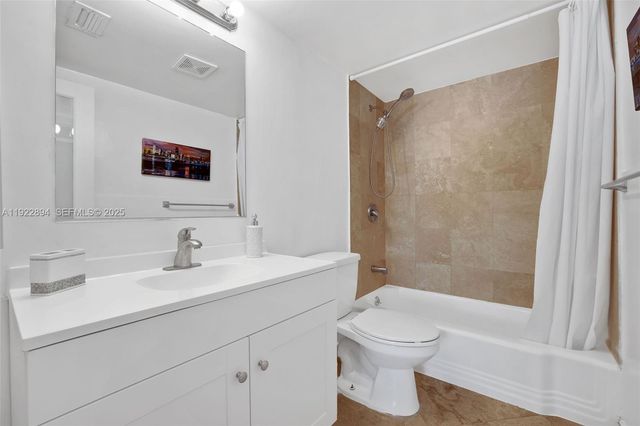 1601 Bay Rd 8, Miami Beach, FL 33139