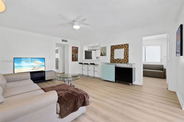 1601 Bay Rd 8, Miami Beach, FL 33139