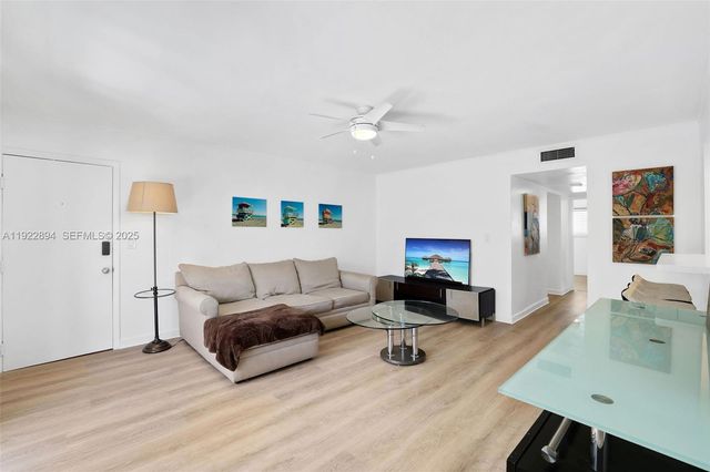 1601 Bay Rd 8, Miami Beach, FL 33139