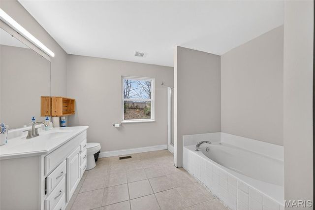 219 Grand Central Drive, Union, MO 63084