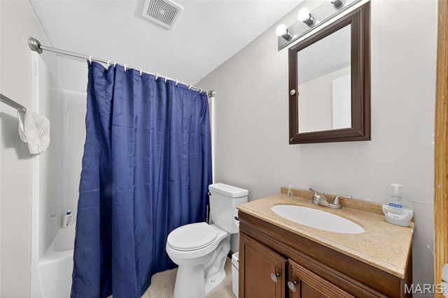 219 Grand Central Drive, Union, MO 63084