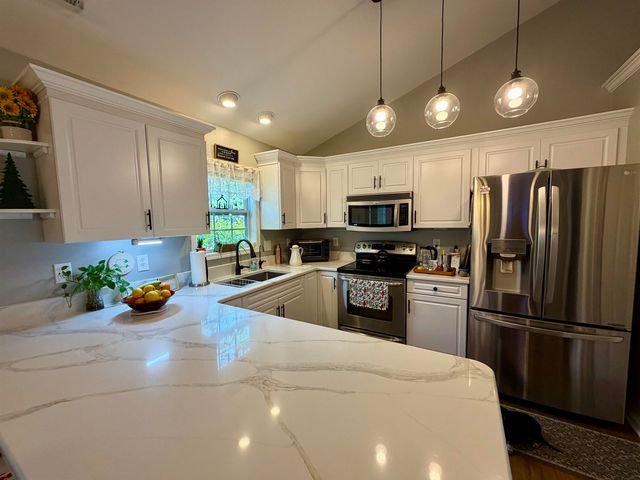 207 Melody Gardens Dr., Surfside Beach, SC 29575