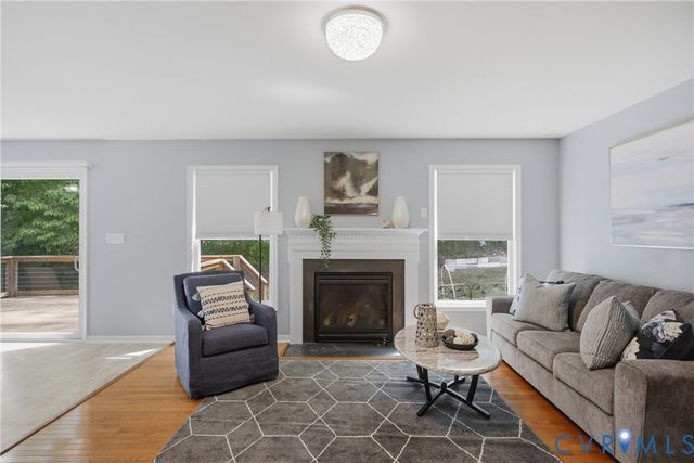 2043 Maginoak Ct, North Chesterfield, VA 23236