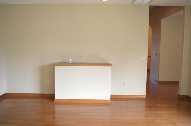 806 W Honeysuckle Lane, Nixa, MO 65714