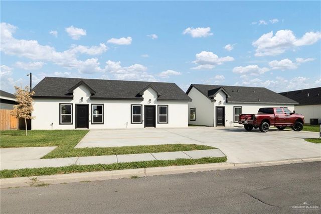 905 Crestview Street, Weslaco, TX 78599