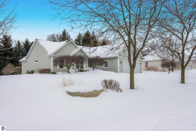 2934 Ridge Trail Drive, Traverse City, MI 49684