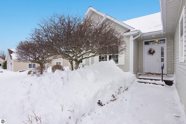 2934 Ridge Trail Drive, Traverse City, MI 49684