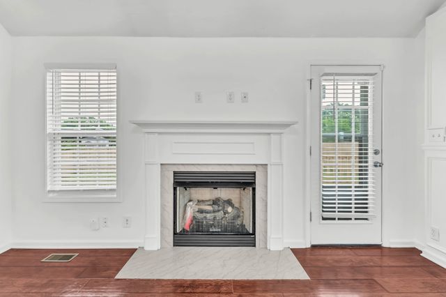 2625 Arthurs Ct, Clarksville, TN 37040