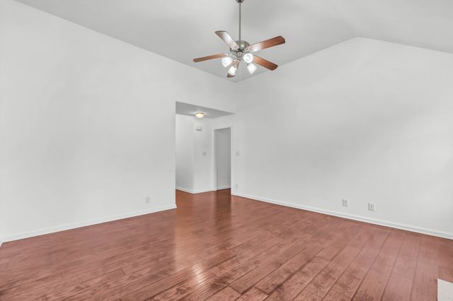 2625 Arthurs Ct, Clarksville, TN 37040